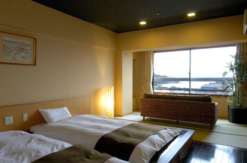 Livemax Resort Aki Miyajima Hacukaicsi Kültér fotó